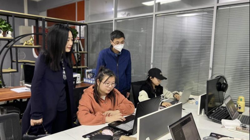 在选择短视频版权律师时，以下标准可供参考：